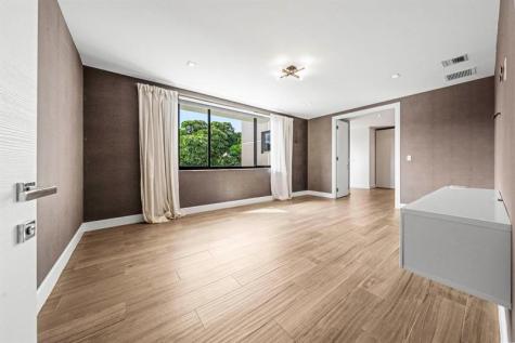 619 SW 10th Street Fort Lauderdale FL 33315