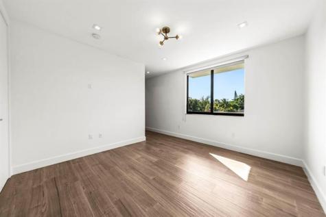 619 SW 10th Street Fort Lauderdale FL 33315