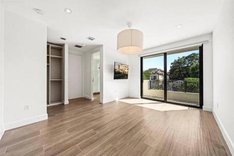 619 SW 10th Street Fort Lauderdale FL 33315