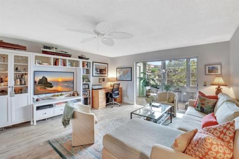 2615 NE 3rd Court Boynton Beach FL 33435