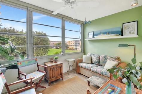 2615 NE 3rd Court Boynton Beach FL 33435