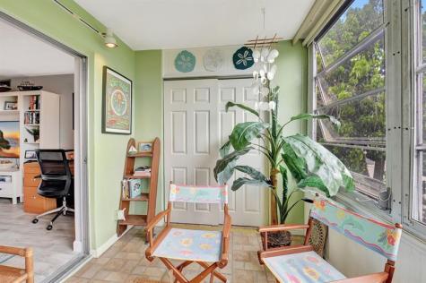 2615 NE 3rd Court Boynton Beach FL 33435