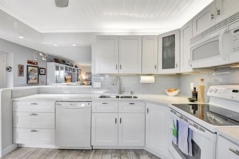 2615 NE 3rd Court Boynton Beach FL 33435