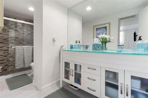 4001 S Ocean Drive Hollywood FL 33019