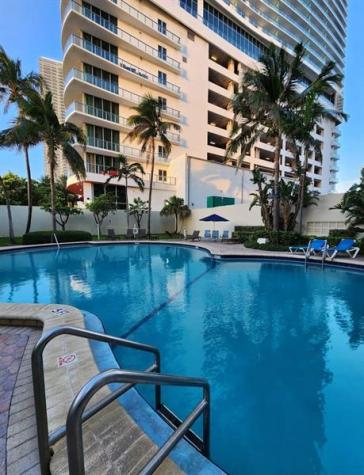 4001 S Ocean Drive Hollywood FL 33019