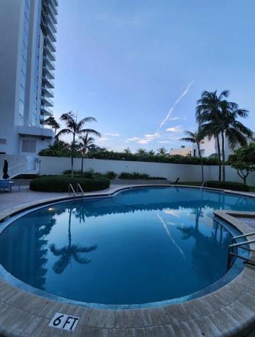4001 S Ocean Drive Hollywood FL 33019