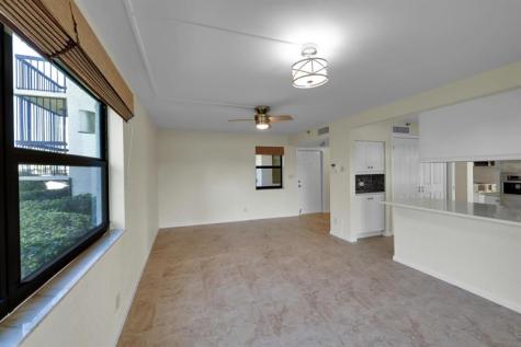 374 Golfview Road North Palm Beach FL 33408