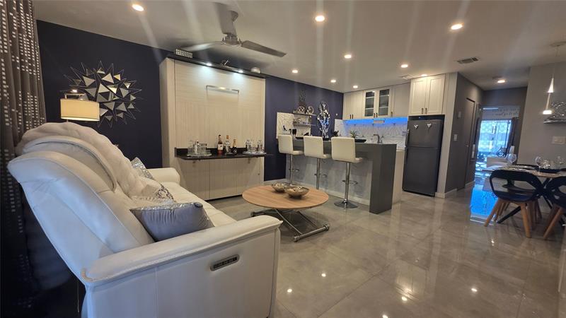 15610 NE 6th Avenue Miami FL 33162
