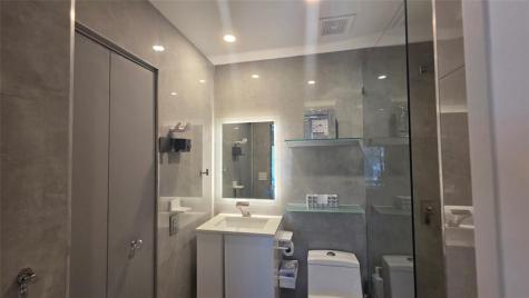 15610 NE 6th Avenue Miami FL 33162