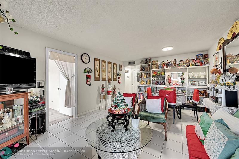 10442 Sunrise Lakes Boulevard Sunrise FL 33322