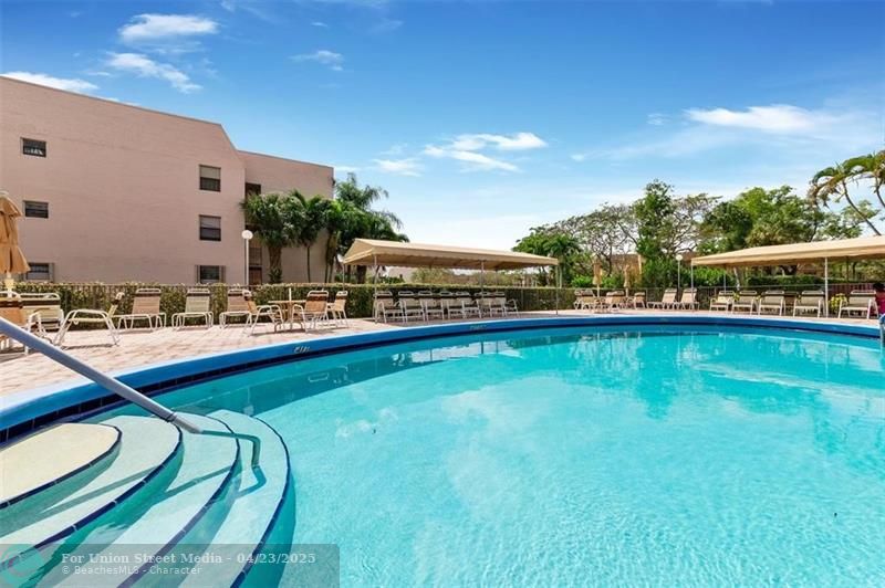 10442 Sunrise Lakes Boulevard Sunrise FL 33322