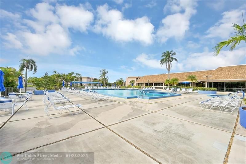 10442 Sunrise Lakes Boulevard Sunrise FL 33322