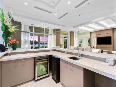 321 N Birch Road Fort Lauderdale FL 33304