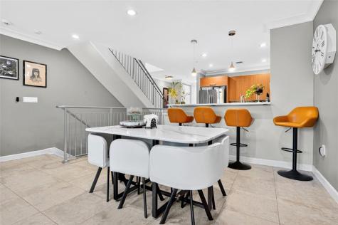 822 NE 19th Avenue Fort Lauderdale FL 33304