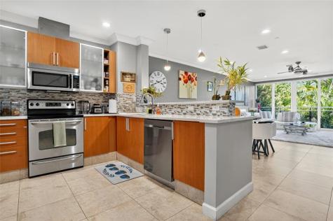 822 NE 19th Avenue Fort Lauderdale FL 33304