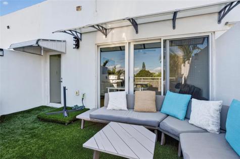 822 NE 19th Avenue Fort Lauderdale FL 33304