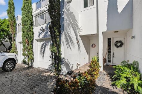 822 NE 19th Avenue Fort Lauderdale FL 33304