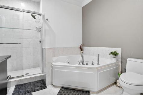 822 NE 19th Avenue Fort Lauderdale FL 33304