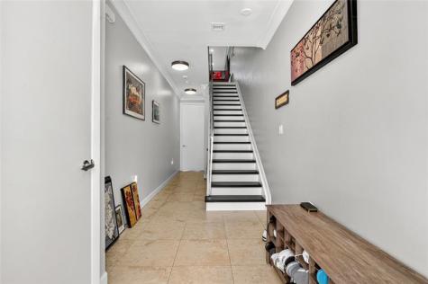 822 NE 19th Avenue Fort Lauderdale FL 33304