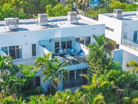 822 NE 19th Avenue Fort Lauderdale FL 33304
