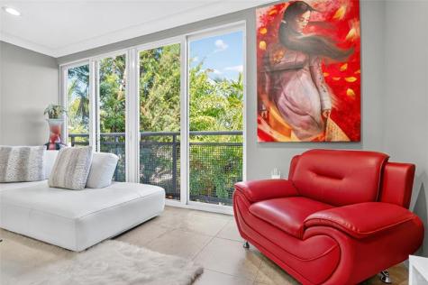 822 NE 19th Avenue Fort Lauderdale FL 33304