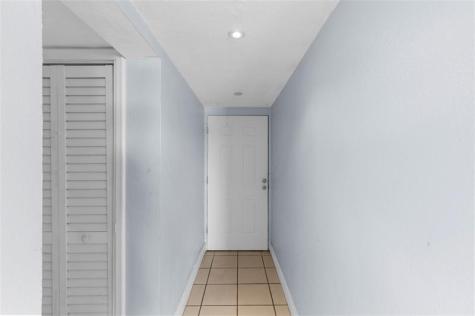 3301 Spanish Moss Terrace Lauderhill FL 33319