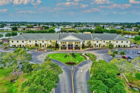 267 Wellington J West Palm Beach FL 33417