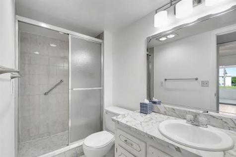 267 Wellington J West Palm Beach FL 33417