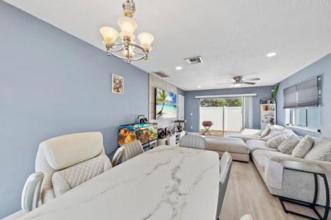 9302 SW 5th Street Boca Raton FL 33428