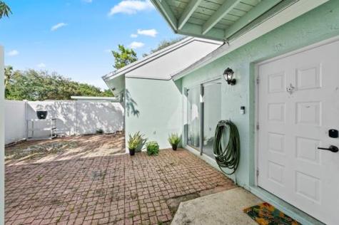 9302 SW 5th Street Boca Raton FL 33428