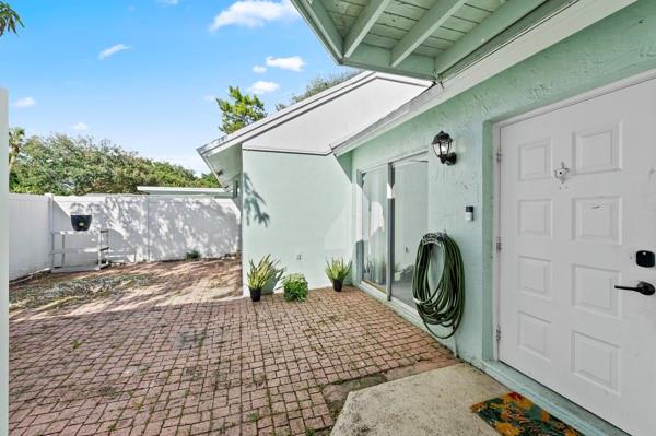 9302 SW 5th Street Boca Raton FL 33428