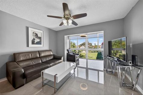 2951 E Sunrise Lakes Drive Sunrise FL 33322
