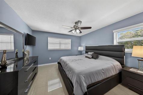 2951 E Sunrise Lakes Drive Sunrise FL 33322