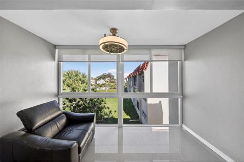 2951 E Sunrise Lakes Drive Sunrise FL 33322
