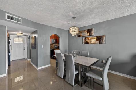 2951 E Sunrise Lakes Drive Sunrise FL 33322