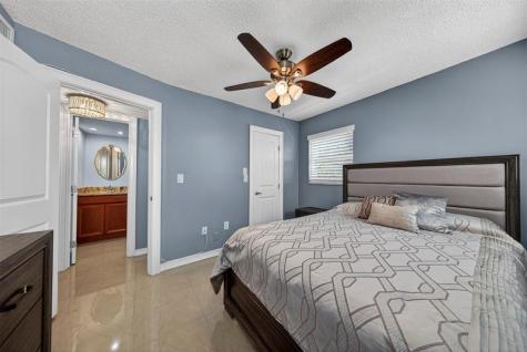 2951 E Sunrise Lakes Drive Sunrise FL 33322