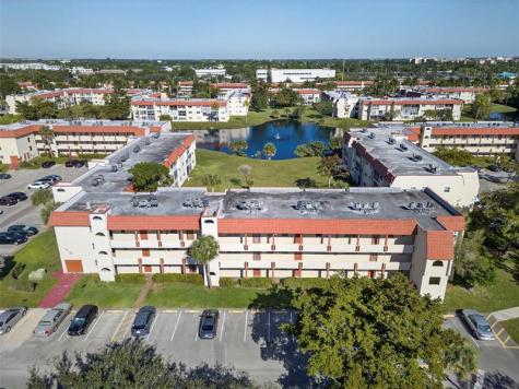 2951 E Sunrise Lakes Drive Sunrise FL 33322