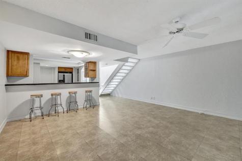 2017 N Dixie Highway Wilton Manors FL 33305