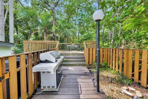 2017 N Dixie Highway Wilton Manors FL 33305