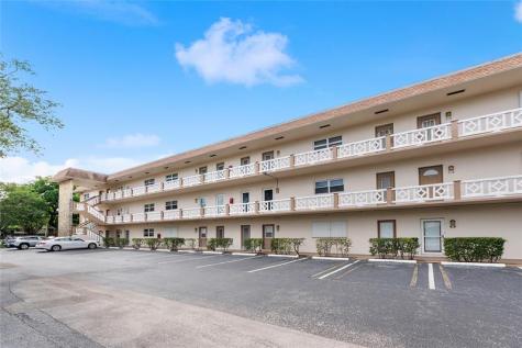 3405 NW 48th Avenue Lauderdale Lakes FL 33319