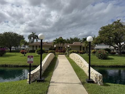 3405 NW 48th Avenue Lauderdale Lakes FL 33319