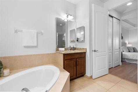 10533 Belfry Circle Orlando FL 32832