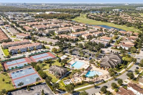 10533 Belfry Circle Orlando FL 32832