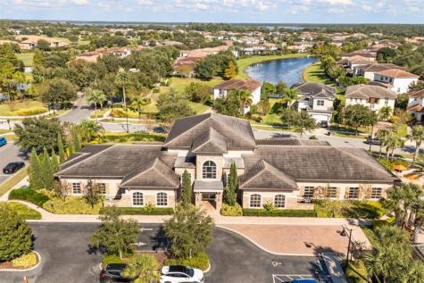 10533 Belfry Circle Orlando FL 32832