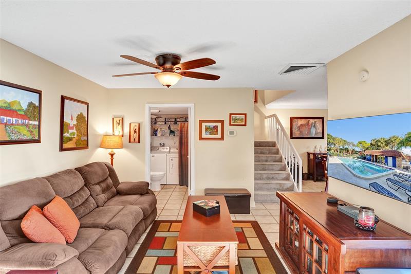 1525 Augusta Circle Delray Beach FL 33445