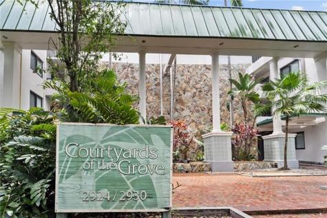 2924 Day Avenue Miami FL 33133