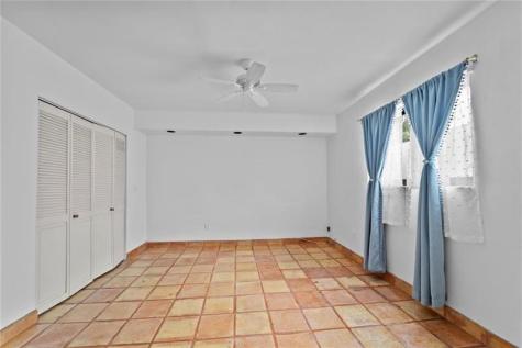 2924 Day Avenue Miami FL 33133