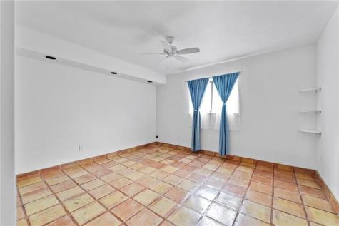 2924 Day Avenue Miami FL 33133