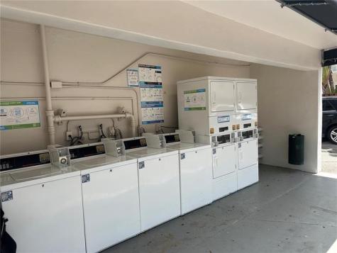 2924 Day Avenue Miami FL 33133