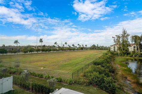 659 NW 204th Street Miami FL 33169